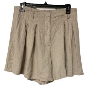 Zara Pleated Shorts Women’s Size L